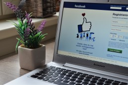 How to Set a Budget and Spend Less on Facebook Ads